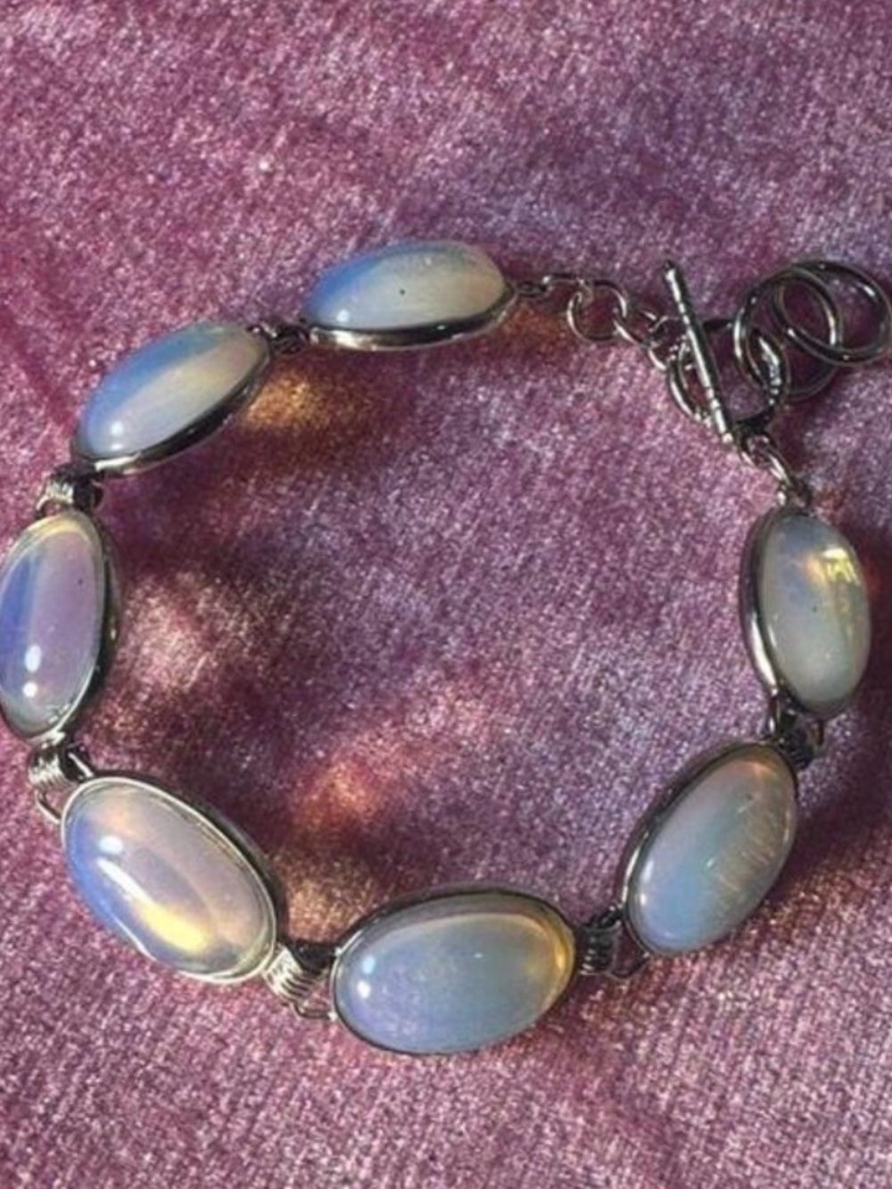 Gorgeous bracelet Genuine Vintage Opalite Sterling silver plated 7” nice!
